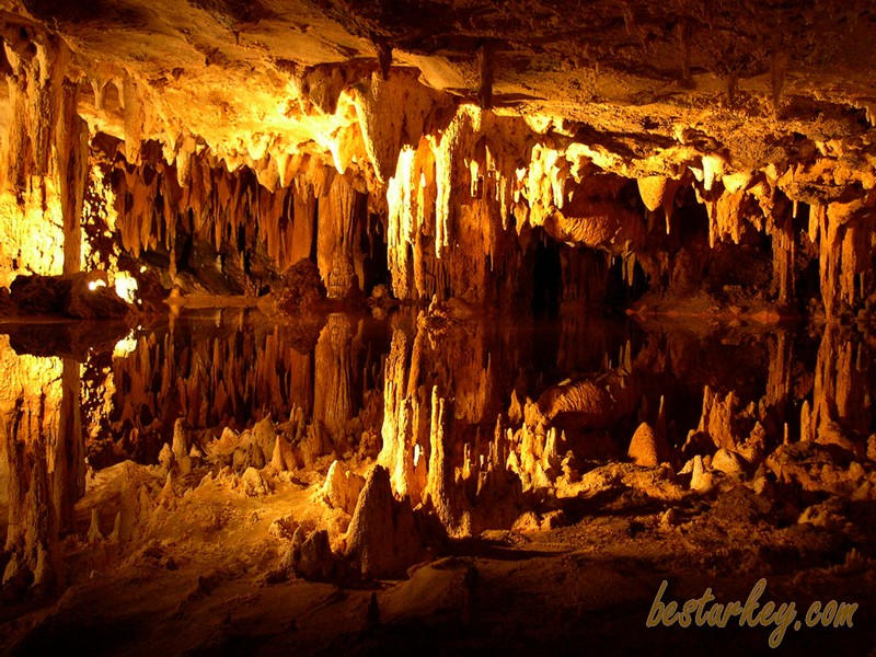 Alanya Damlataş Mağarası, her yıl Dünya'nın farklı noktalarından bir çok ziyaretçisini ağırlıyor.