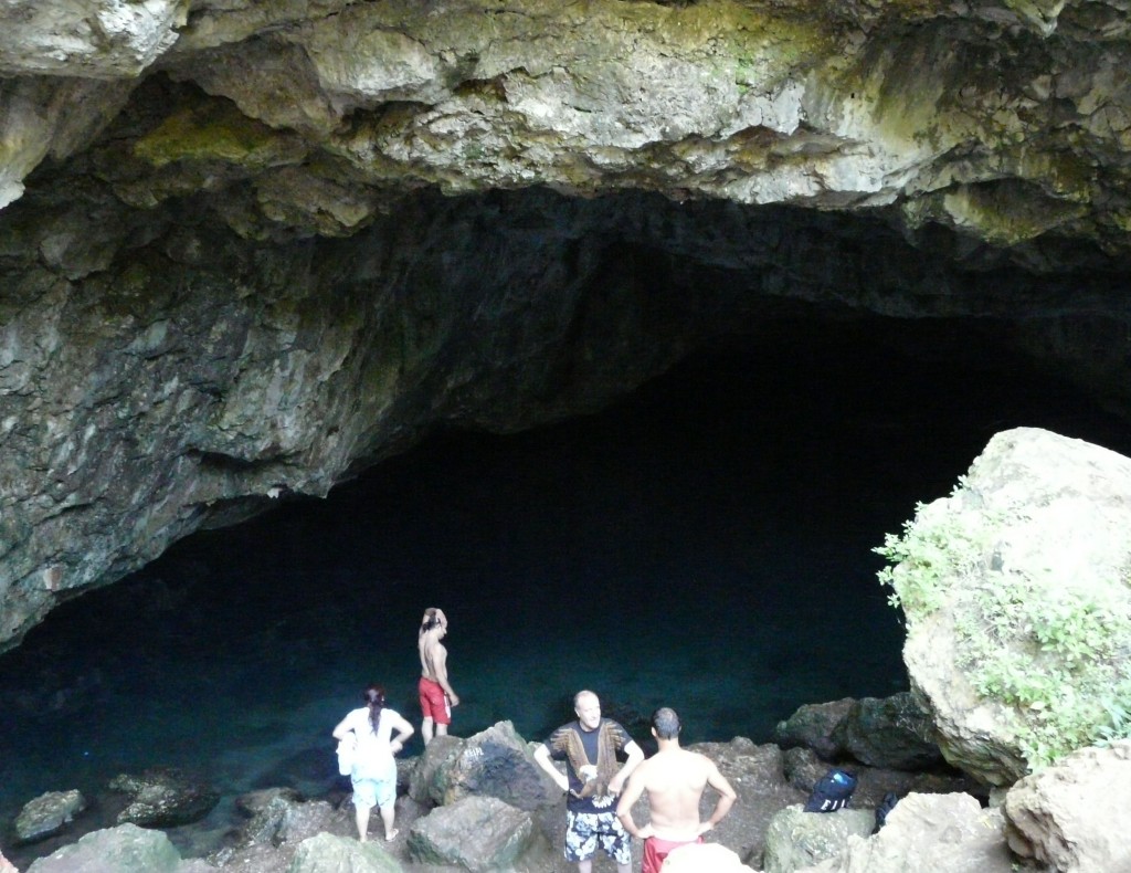 Zeus Mağarası